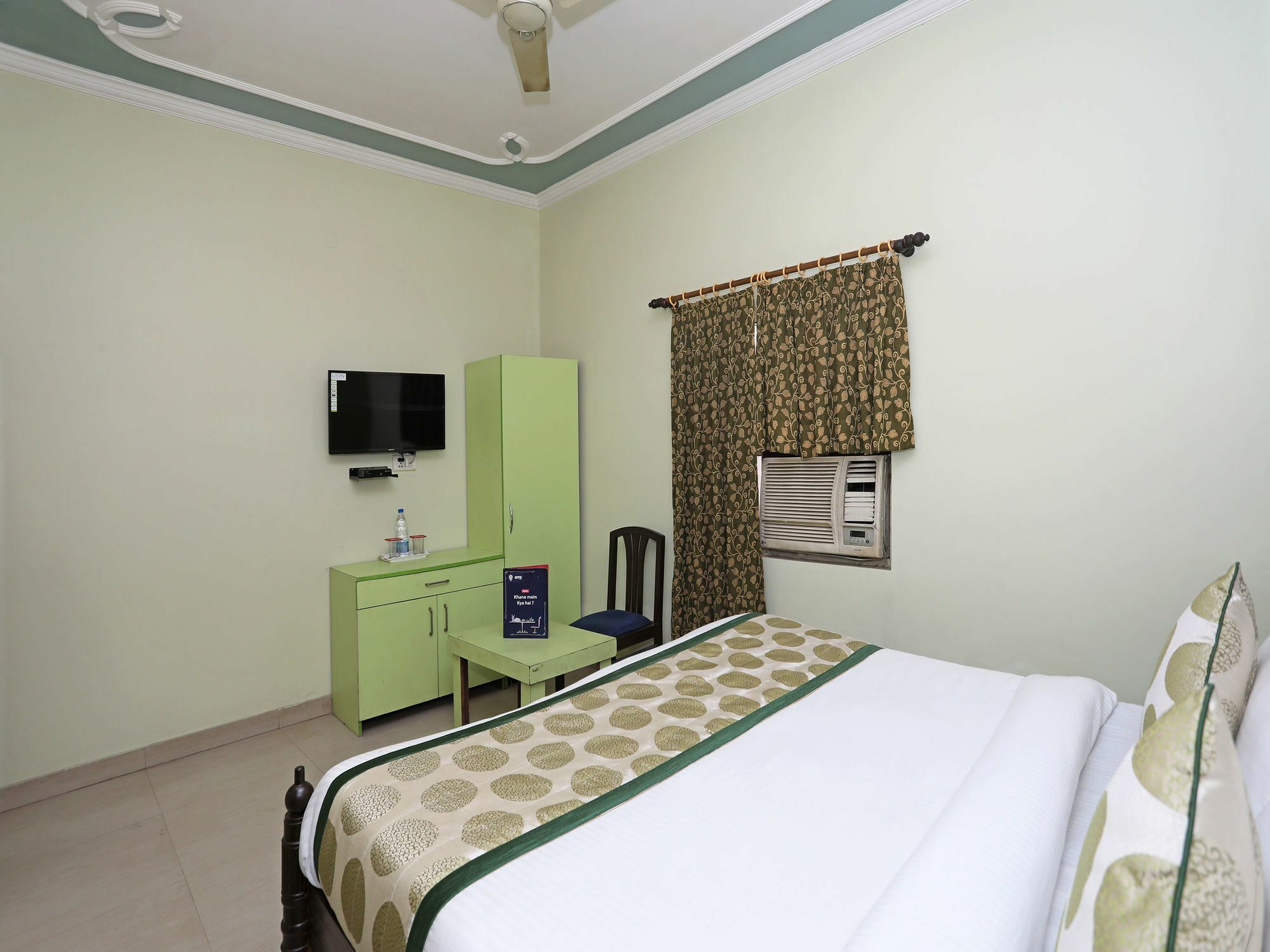 Oyo 11312 Aero Capital Hotel New Delhi Exterior foto